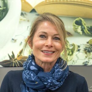 Dr. Brita Gahl